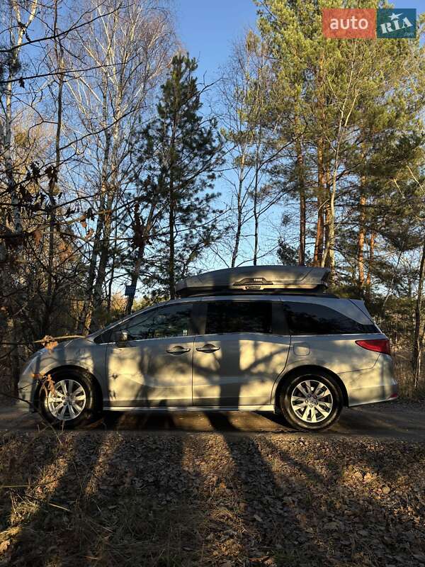 Минивэн Honda Odyssey 2019 в Дмитровке фото 4 Минивэн Honda Odyssey 2019 в Дмитровке