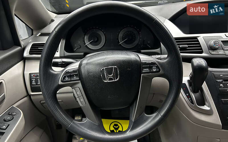 Минивэн Honda Odyssey 2012 в Черновцах