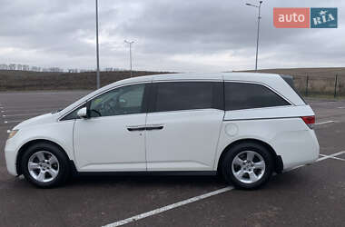 Минивэн Honda Odyssey 2016 в Ровно