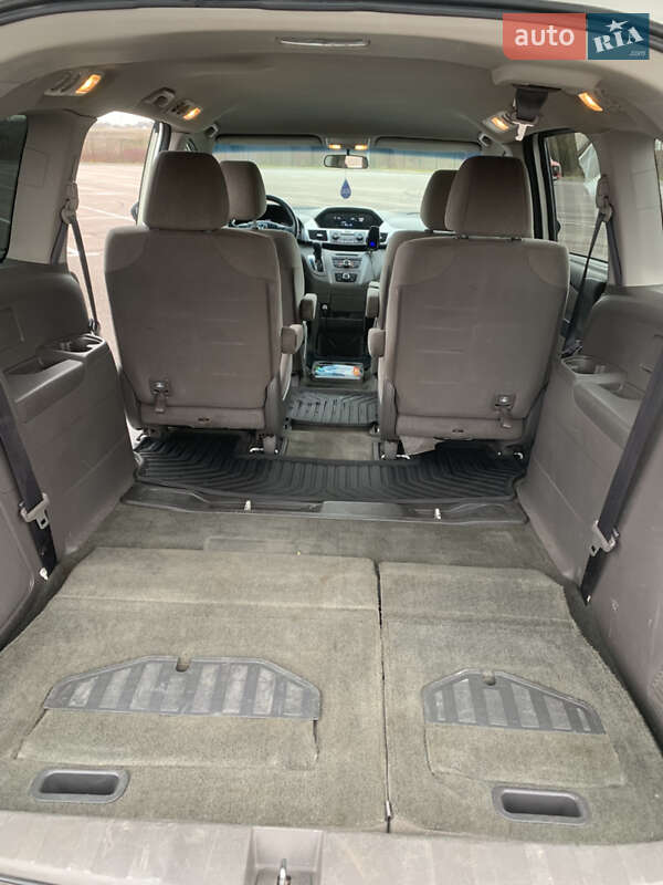 Минивэн Honda Odyssey 2016 в Ровно