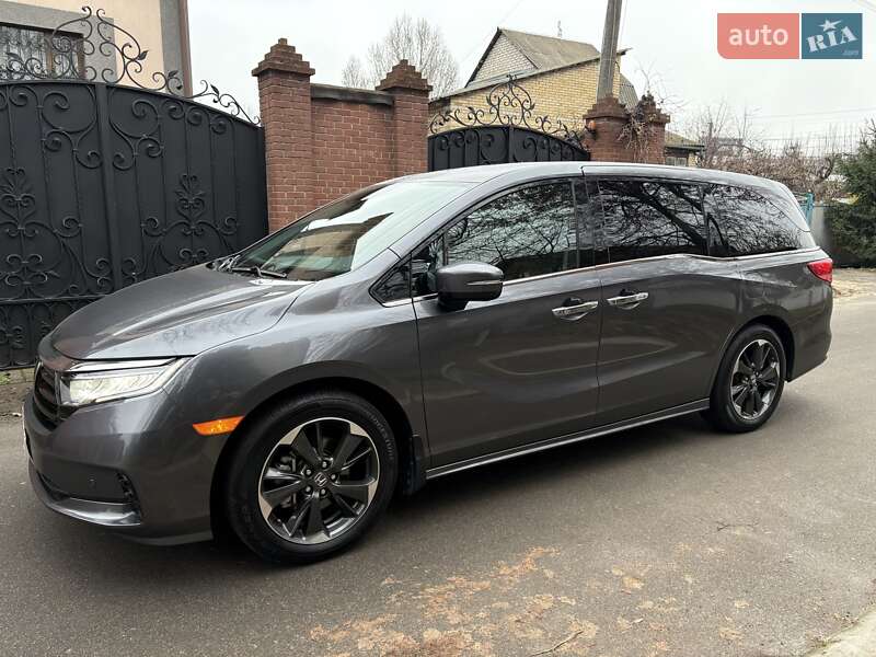 Мінівен Honda Odyssey 2024 в Києві