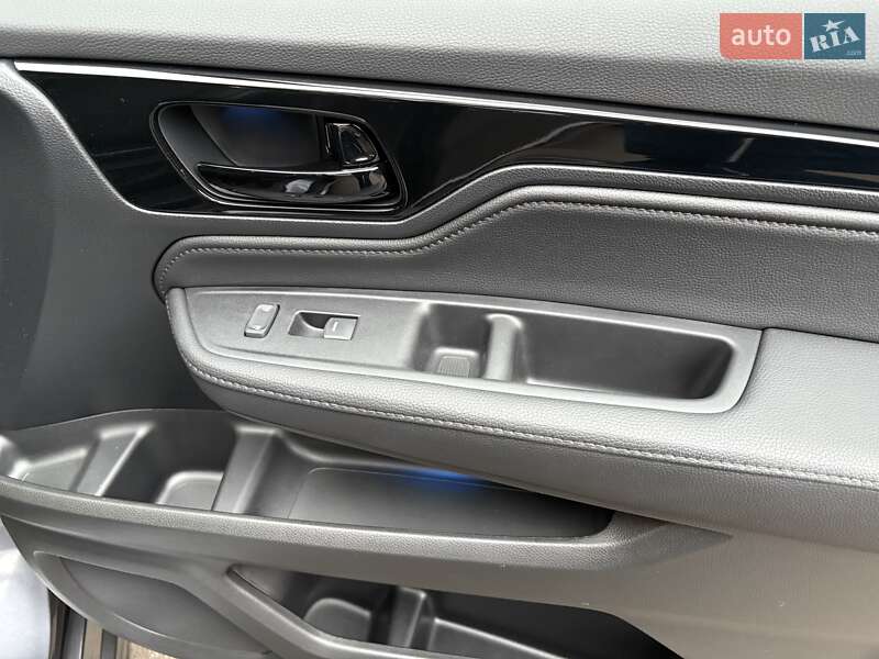 Мінівен Honda Odyssey 2024 в Києві