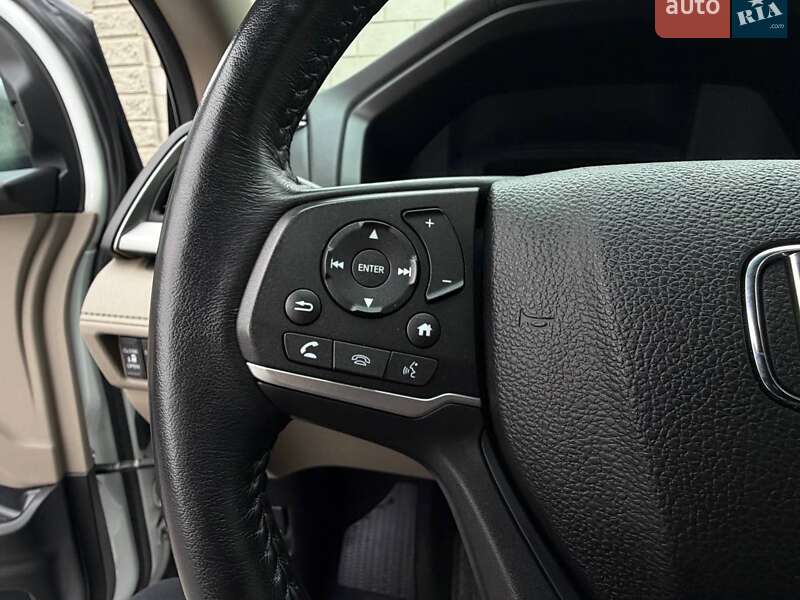 Минивэн Honda Odyssey 2021 в Ровно