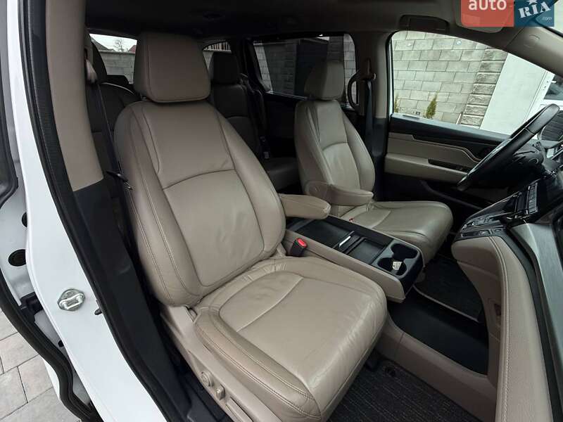 Минивэн Honda Odyssey 2021 в Ровно