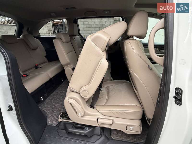 Минивэн Honda Odyssey 2021 в Ровно