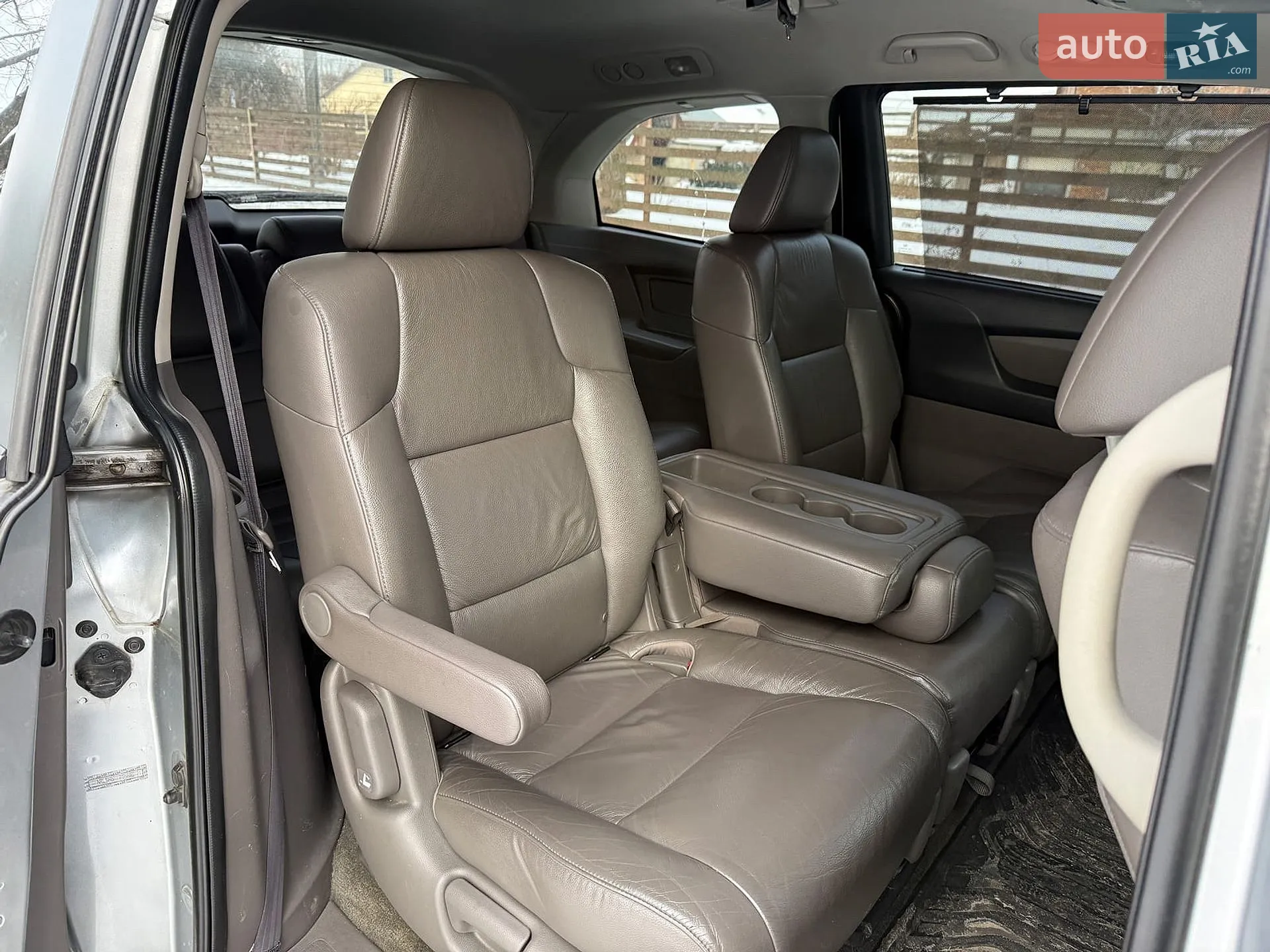 2011 Honda Odyssey - мініатюра 17