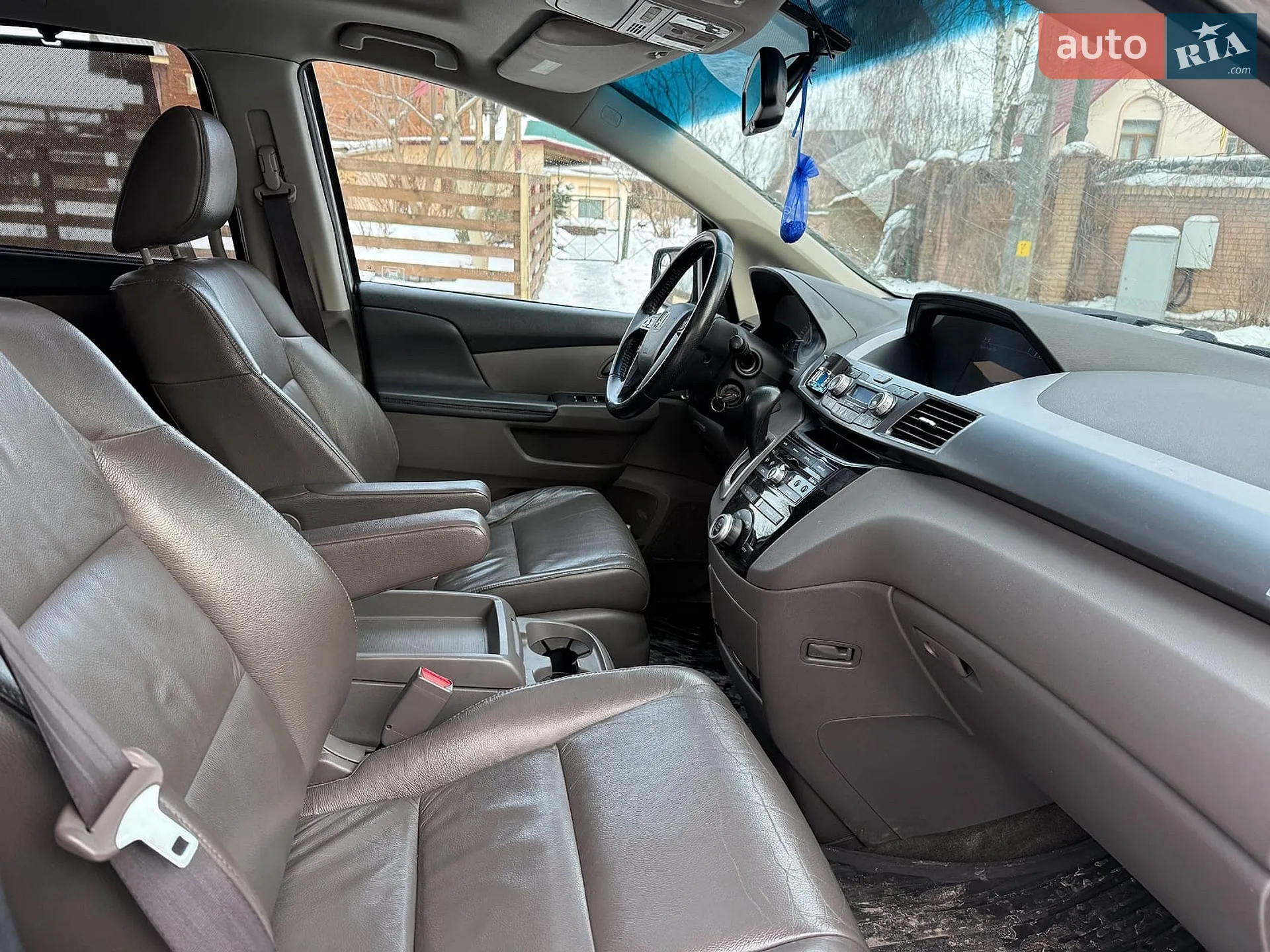 2011 Honda Odyssey - мініатюра 21