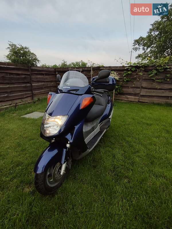 Максі-скутер Honda Pantheon 125 2002 в Сокалі