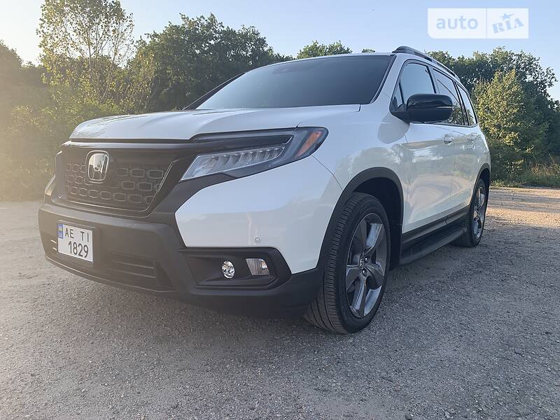 Внедорожник / Кроссовер Honda Passport 2019 в Новомосковске