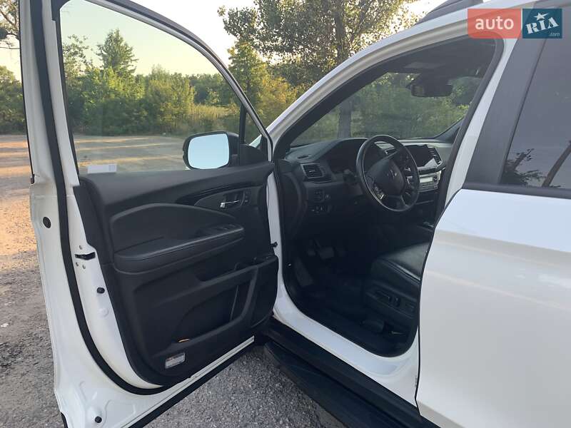 Внедорожник / Кроссовер Honda Passport 2019 в Новомосковске