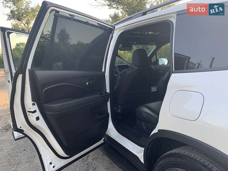 Внедорожник / Кроссовер Honda Passport 2019 в Новомосковске