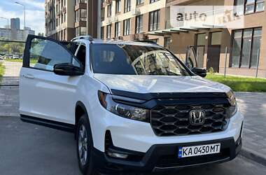 Внедорожник / Кроссовер Honda Passport 2022 в 
