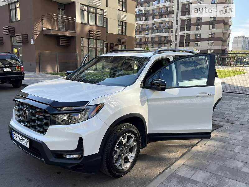Внедорожник / Кроссовер Honda Passport 2022 в Киеве