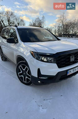 Позашляховик / Кросовер Honda Passport 2022 в Рівному