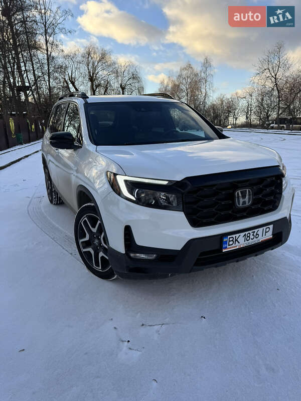 Позашляховик / Кросовер Honda Passport 2022 в Рівному