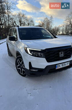 Позашляховик / Кросовер Honda Passport 2022 в Рівному