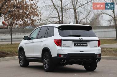 Внедорожник / Кроссовер Honda Passport 2023 в Киеве