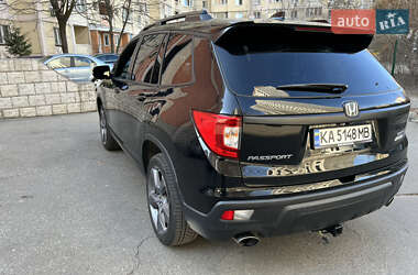 Внедорожник / Кроссовер Honda Passport 2019 в 