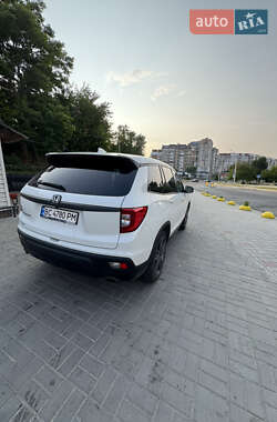 Внедорожник / Кроссовер Honda Passport 2019 в 