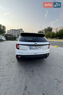 Внедорожник / Кроссовер Honda Passport 2019 в 