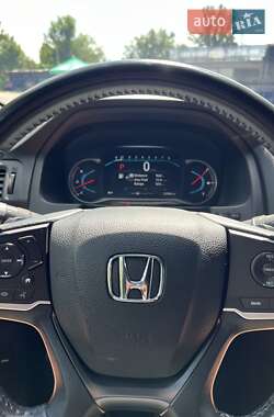 Внедорожник / Кроссовер Honda Passport 2018 в 
