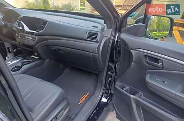 Внедорожник / Кроссовер Honda Passport 2022 в 