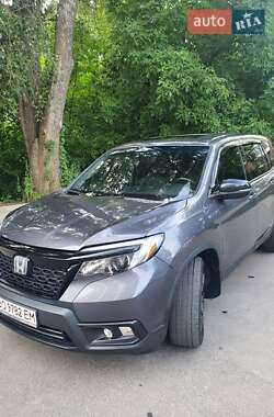 Внедорожник / Кроссовер Honda Passport 2019 в 