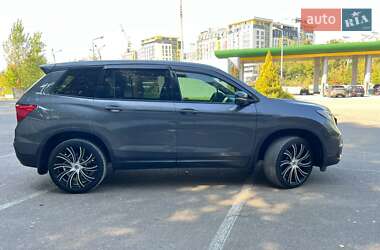 Внедорожник / Кроссовер Honda Passport 2019 в 