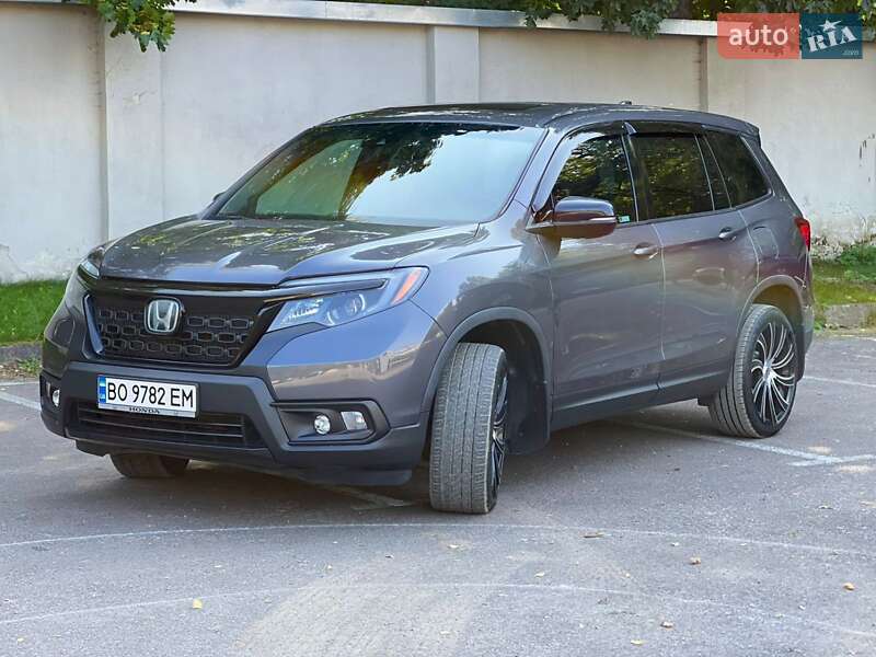 Внедорожник / Кроссовер Honda Passport 2019 в 