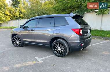 Внедорожник / Кроссовер Honda Passport 2019 в 