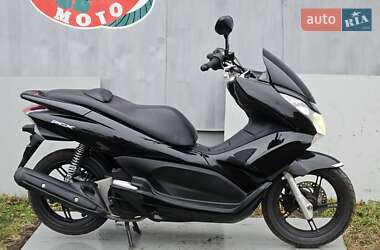 Макси-скутер Honda PCX 125 2014 в Первомайске