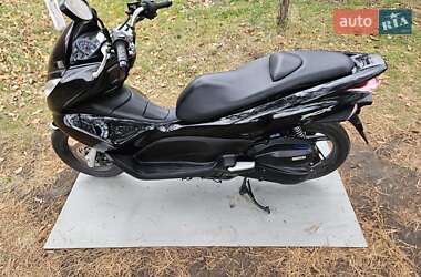 Макси-скутер Honda PCX 125 2014 в 