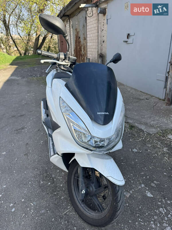 Боббер Honda PCX 125 2014 в Кривому Розі