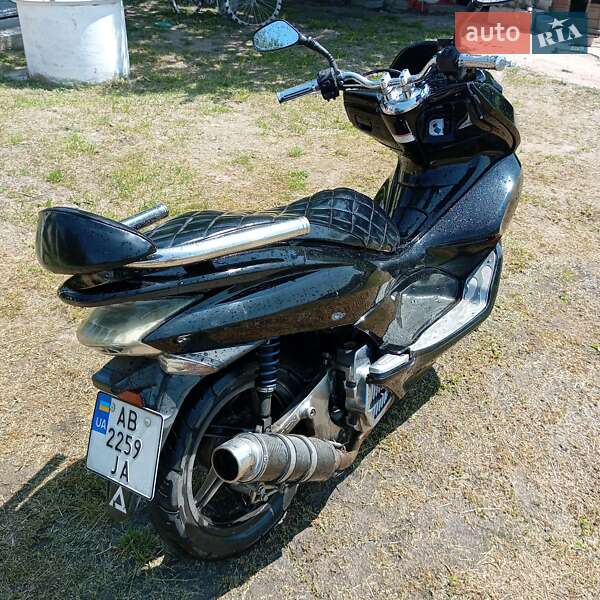 Макси-скутер Honda PCX 125 2014 в Виннице