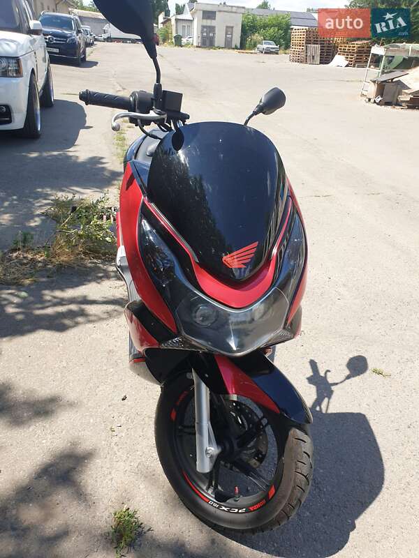 Макси-скутер Honda PCX 125 2014 в Одессе фото 8 Макси-скутер Honda PCX 125 2014 в Одессе