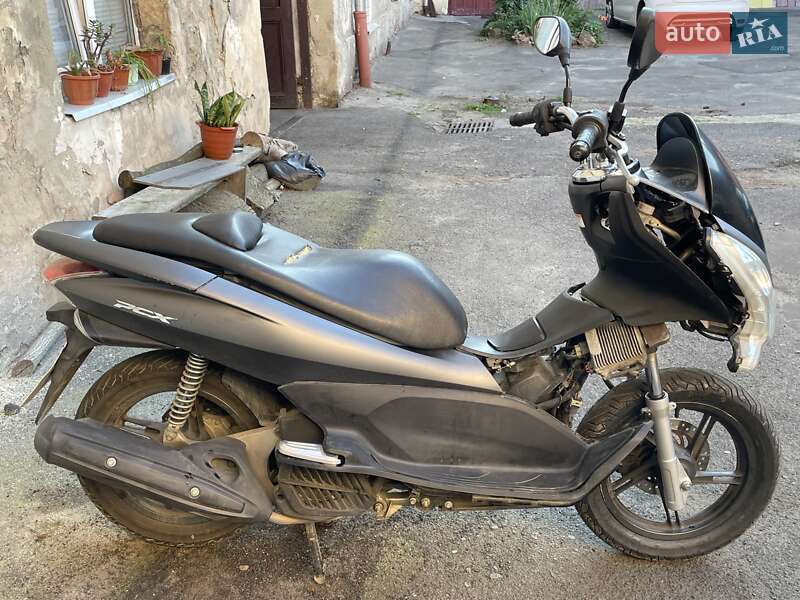 Мопеды Honda PCX 125 2014 в Львове