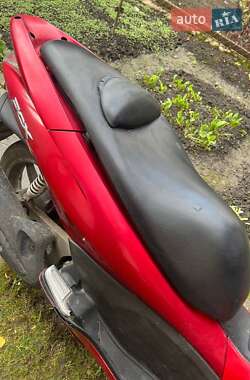 Макси-скутер Honda PCX 125 2010 в  фото 7 Макси-скутер Honda PCX 125 2010 в