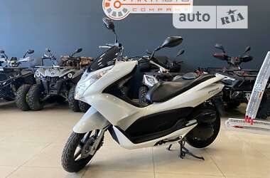 Макси-скутер Honda PCX 150 2014 в Сумах