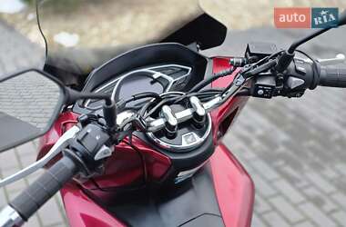 Макси-скутер Honda PCX 150 2019 в 