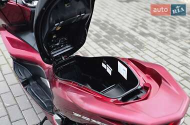 Макси-скутер Honda PCX 150 2019 в 