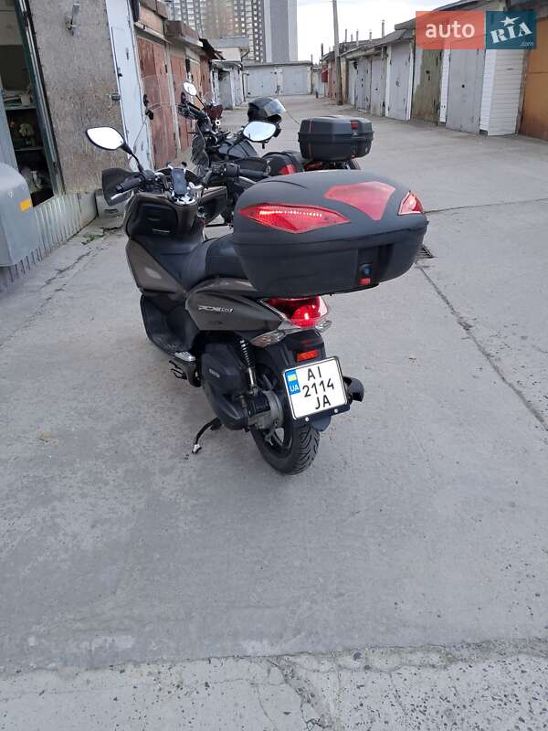 Макси-скутер Honda PCX 150 2014 в Киеве фото 3 Макси-скутер Honda PCX 150 2014 в Киеве