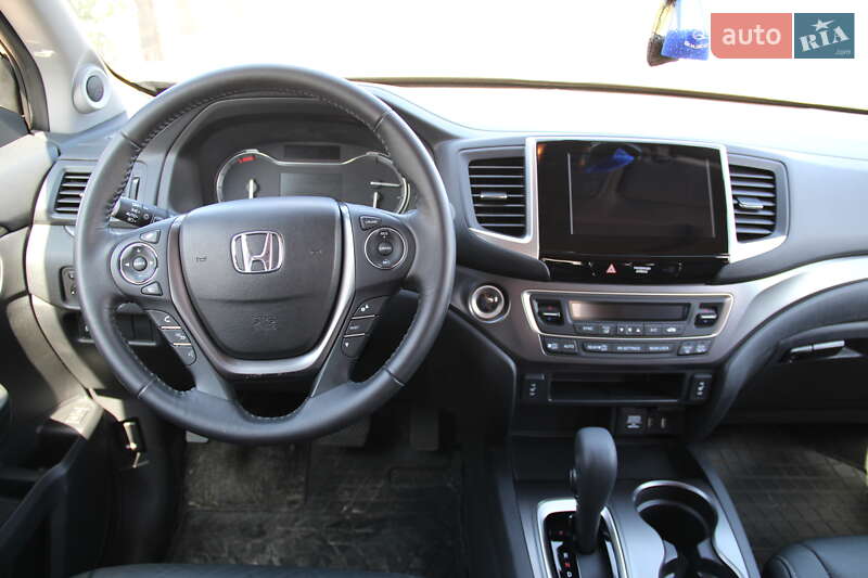 Позашляховик / Кросовер Honda Pilot 2018 в Києві