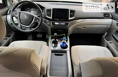 Внедорожник / Кроссовер Honda Pilot 2016 в Черновцах