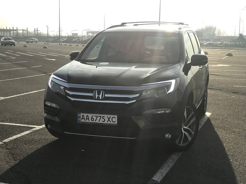 Позашляховик / Кросовер Honda Pilot 2015 в Києві