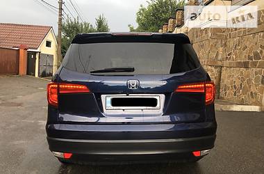 Внедорожник / Кроссовер Honda Pilot 2016 в Киеве