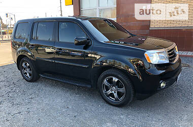 Позашляховик / Кросовер Honda Pilot 2012 в 