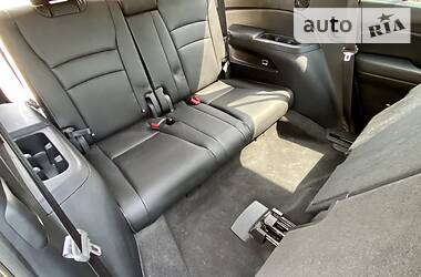 Позашляховик / Кросовер Honda Pilot 2016 в 