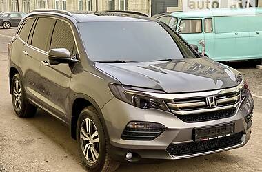 Внедорожник / Кроссовер Honda Pilot 2016 в 