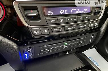 Внедорожник / Кроссовер Honda Pilot 2016 в 