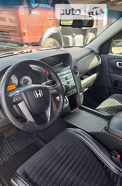Внедорожник / Кроссовер Honda Pilot 2008 в 